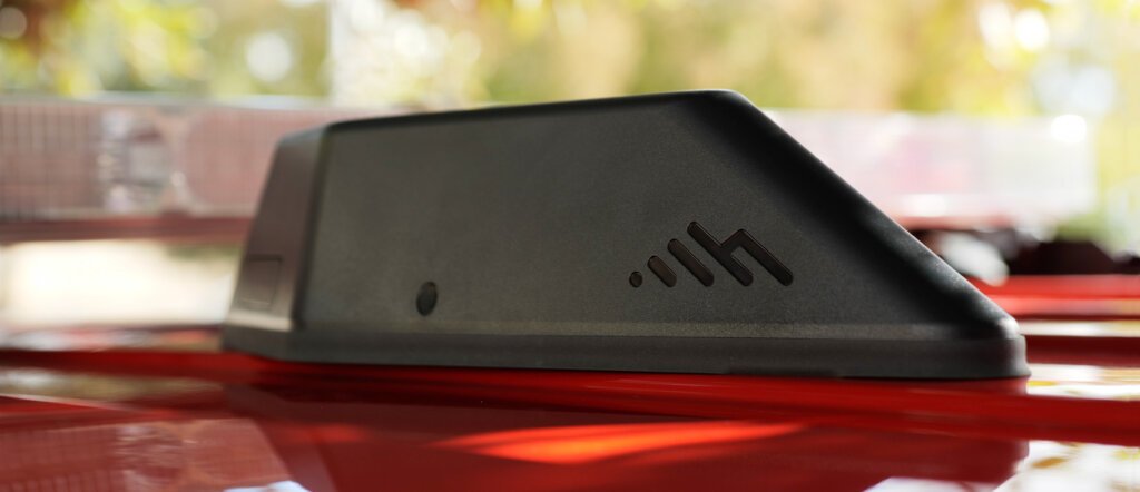 The future of mobile connectivity is here: Cradlepoint introduces the 5G “router on the roof”