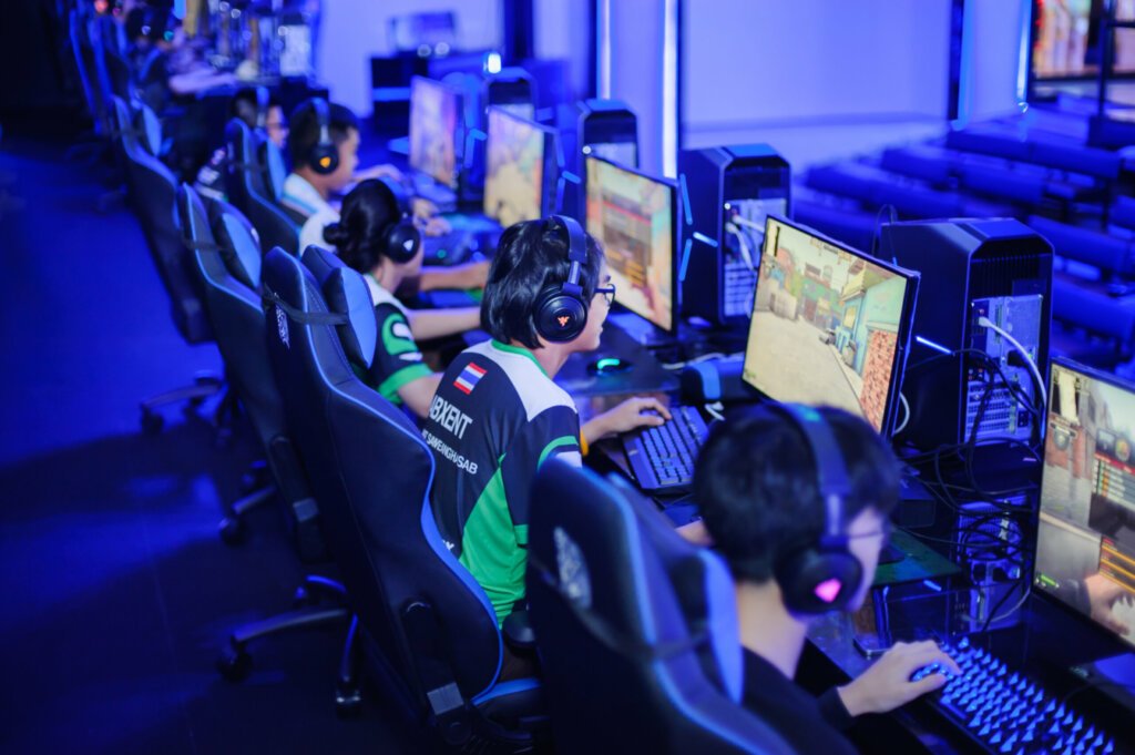 AI is reshaping gaming with dynamic experiences.